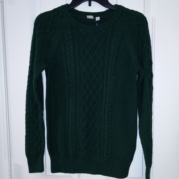 Hunter Green Gap cable knit sweater. Size xs. NWT - Picture 1 of 5
